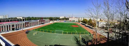 北京中加学校