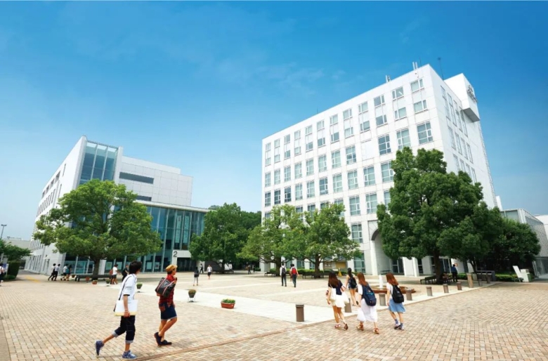 东京国际大学