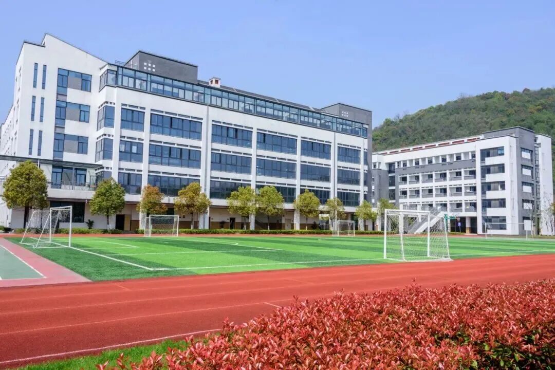 杭州上海世界外国语中学|杭州世外中学