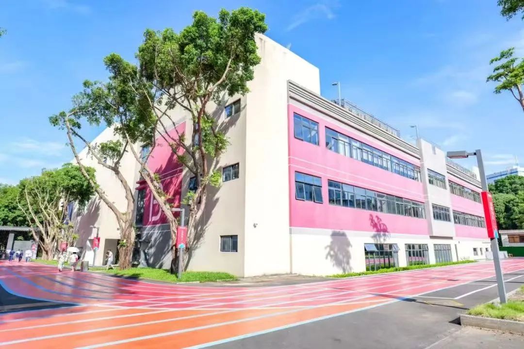 AISSU云海谷（原深大师院国际高中）