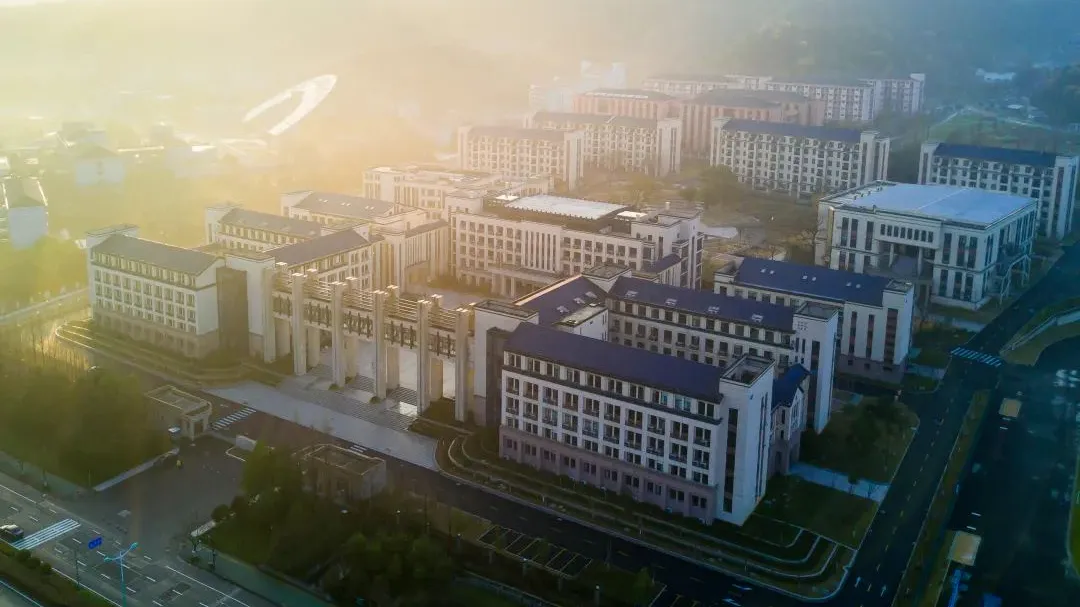 杭州6所公办国际高中汇总！附2025-2026学费、课程、入学要求