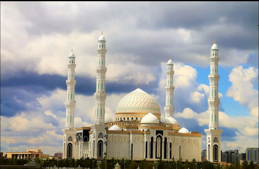 “一带一路“大环境下，哈萨克斯坦国际化教育崛起，留学吸引力提升