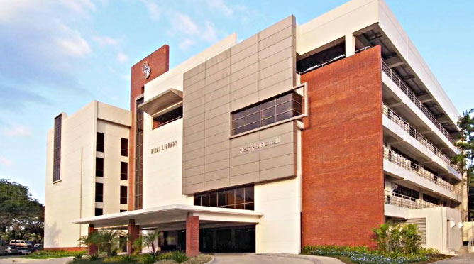 马尼拉雅典耀大学