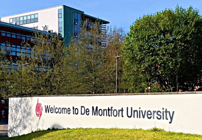德蒙福特大学