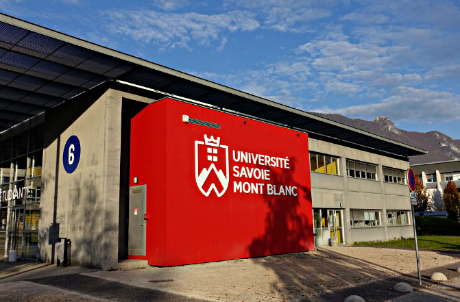萨瓦大学
