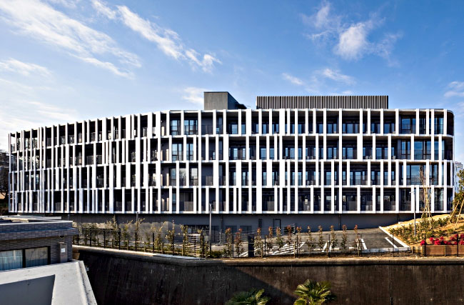 东洋大学