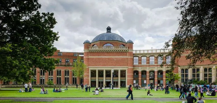 伯明翰大学，适合什么样的中国家庭留学选择？