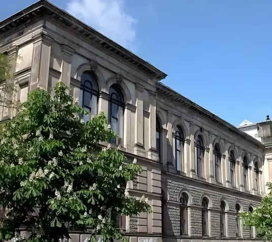 克劳斯塔尔工业大学