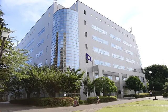 明治大学