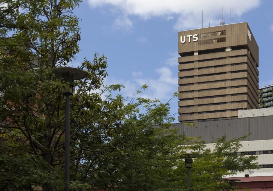 悉尼科技大学