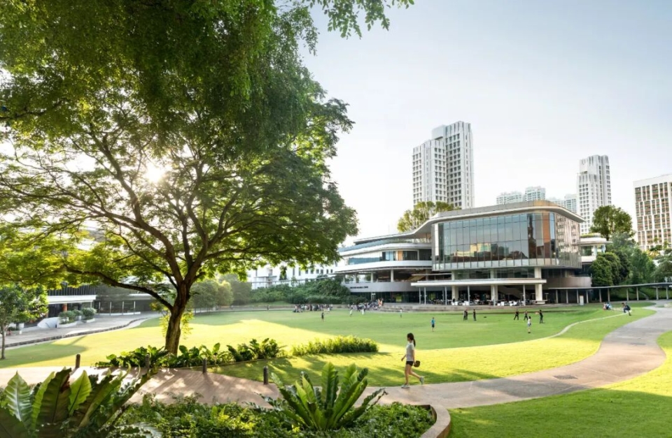 新加坡国立大学