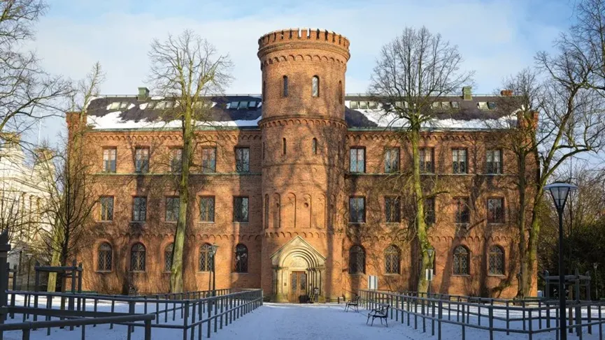 隆德大学