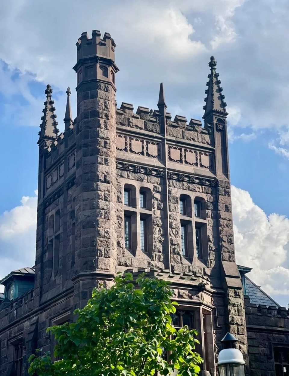 普林斯顿大学