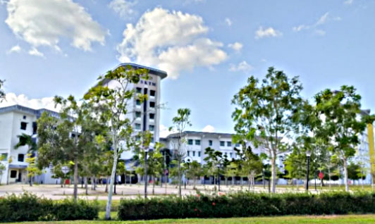 马来西亚敦胡先翁大学