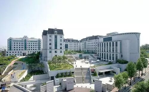 首尔艺术大学