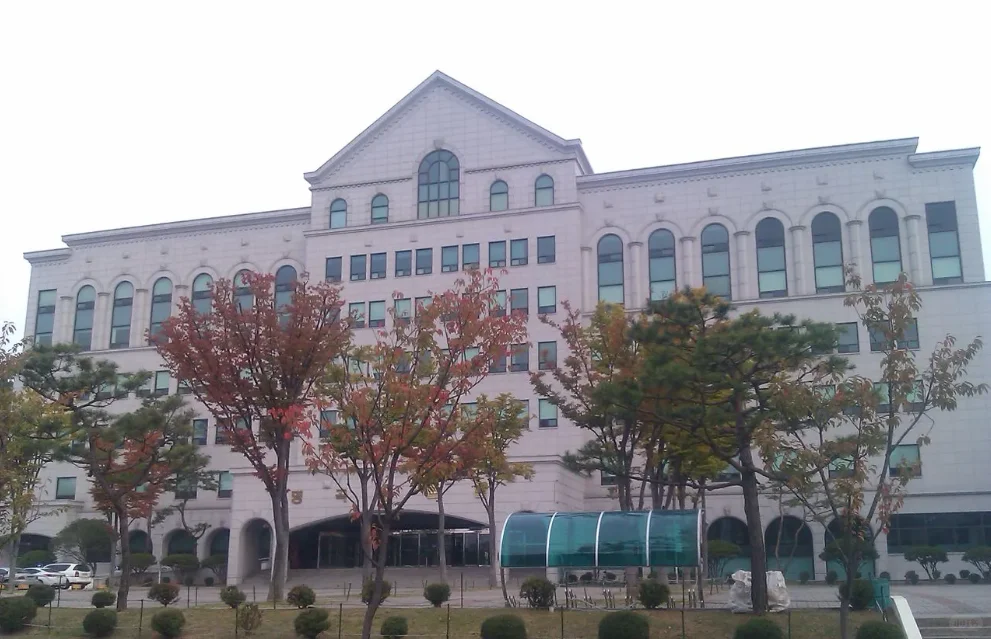 建阳大学