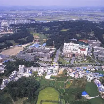 建阳大学