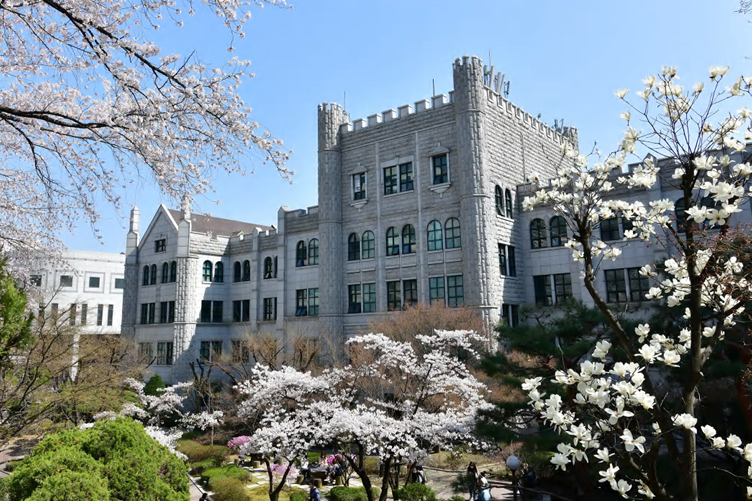 同德女子大学
