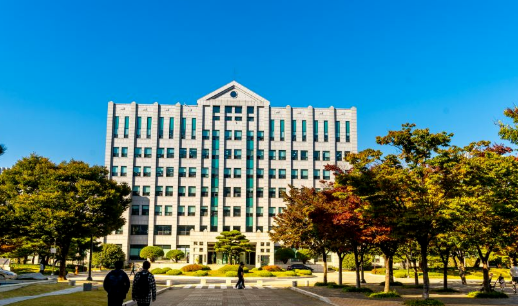 国立釜庆大学
