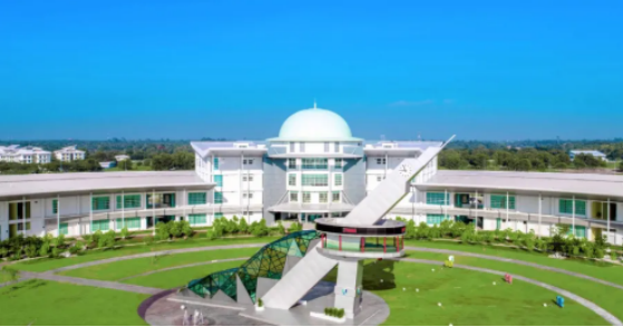 马来西亚彭亨大学
