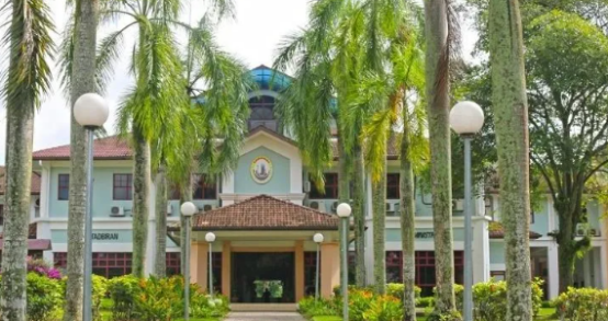 吉隆坡大学