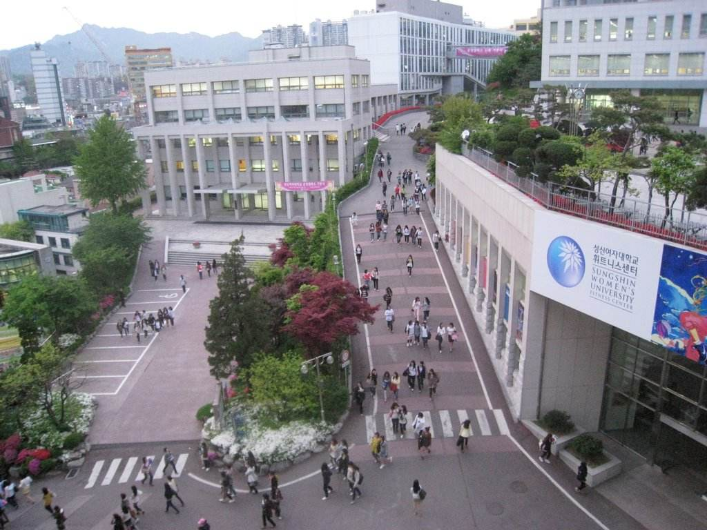 诚信女子大学