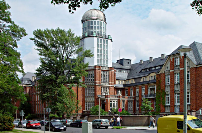 德累斯顿工业大学