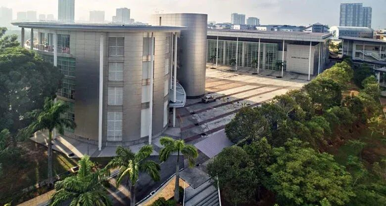 马来西亚多媒体大学