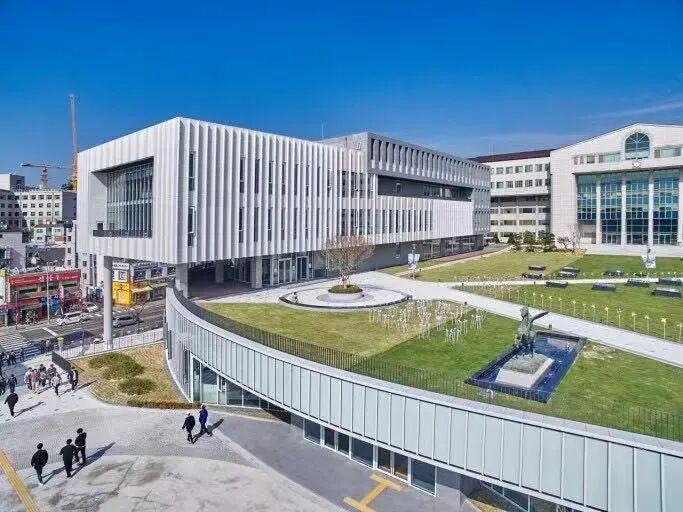 光云大学