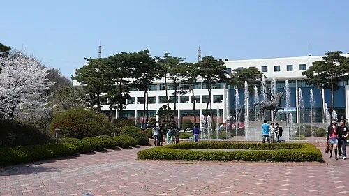 韩国亚洲大学