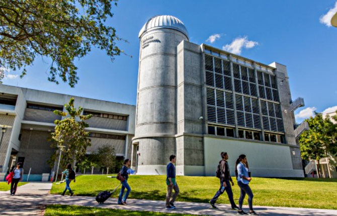 佛罗里达国际大学