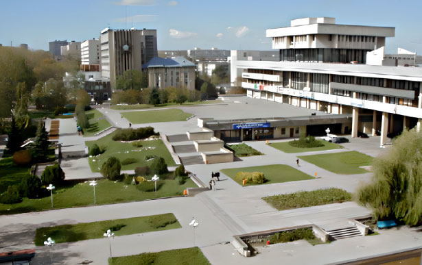 北高加索联邦大学