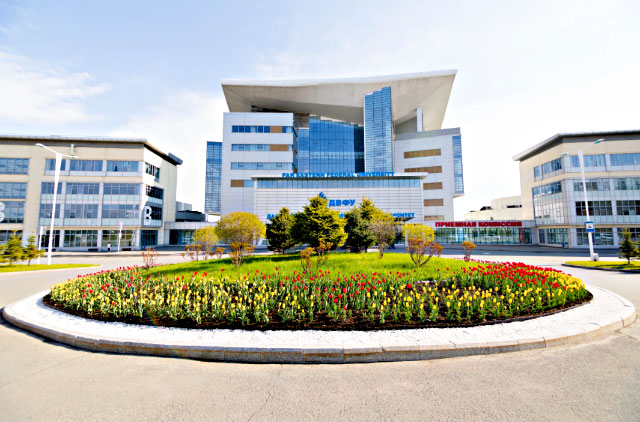 俄罗斯远东联邦大学