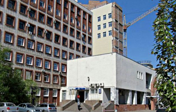 鄂木斯克国立技术大学