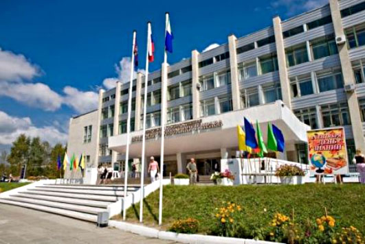 图瓦国立大学