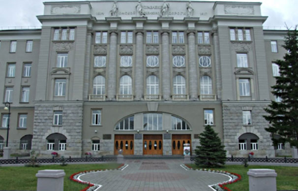 鄂木斯克国立交通大学