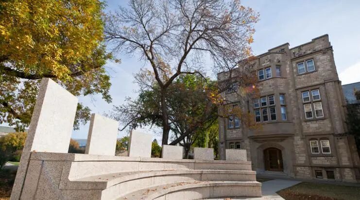 萨斯喀彻温大学