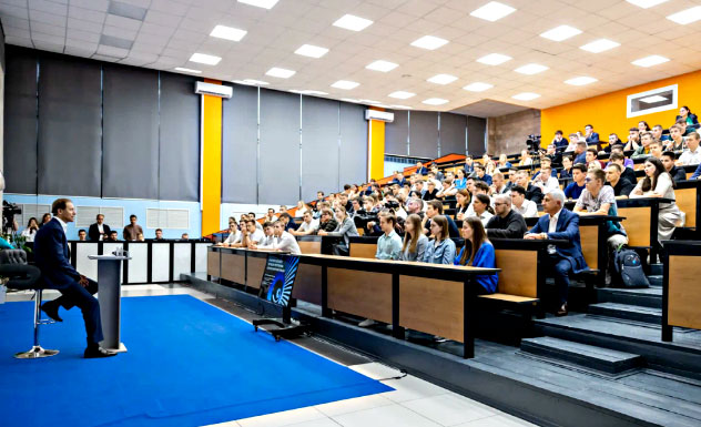 莫斯科航空学院（国立研究型大学）