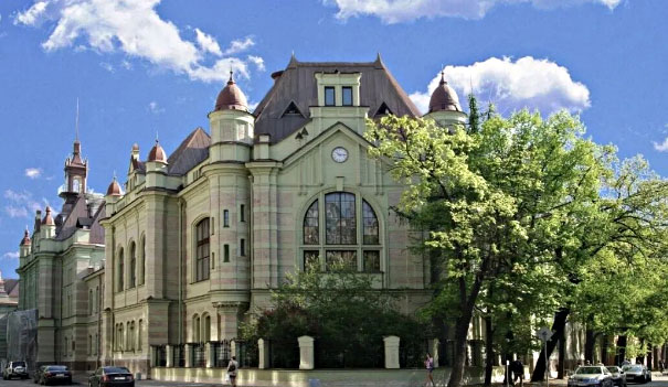 圣彼得堡国立电子技术大学