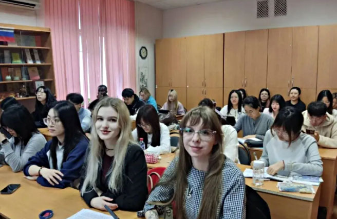 伏尔加格勒国立师范大学