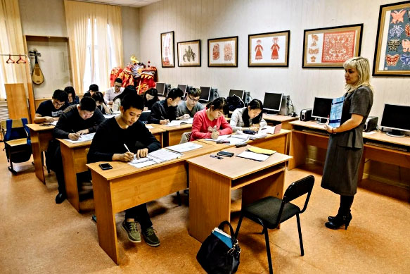 布拉戈维申斯克国立师范大学