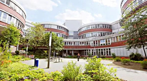 杜伊斯堡-埃森大学
