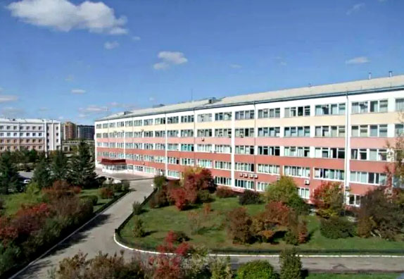 阿穆尔国立大学