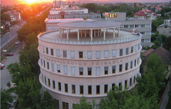 布达佩斯城市大学